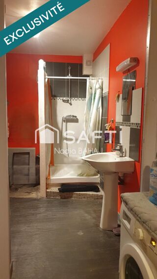  Immeuble � vendre 142 m�