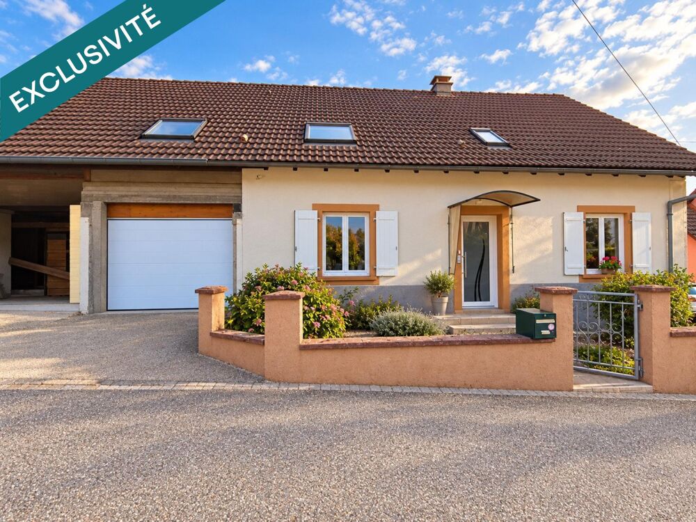 Vente Maison Belle maison familiale de 169 m² avec 3 chambres et 14 ares de terrain, dans un environnement calme et verdoyant à Oberbruck. Oberbruck