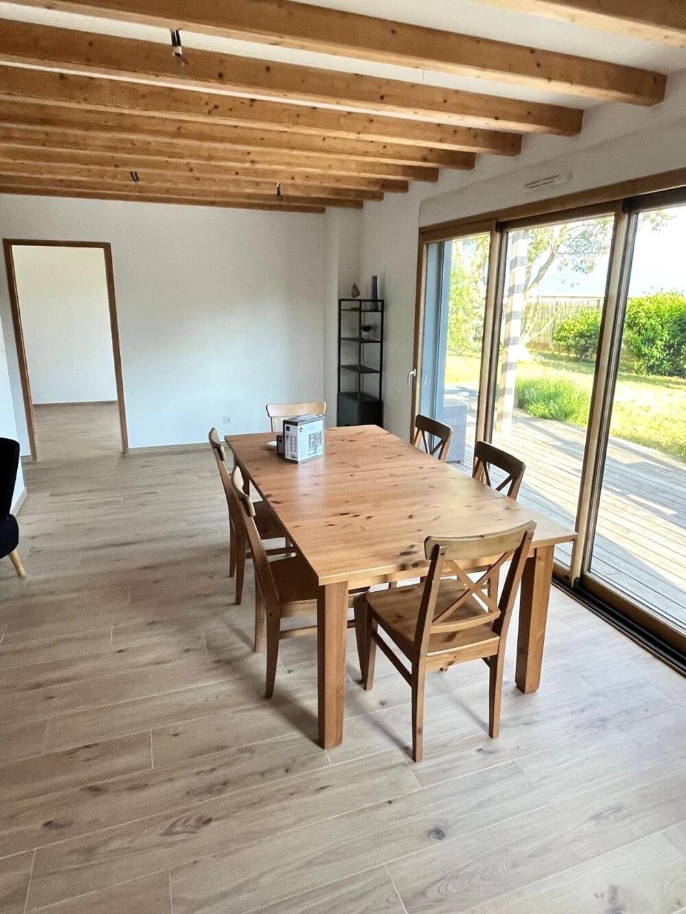 Maison familiale contemporaine aux prestations haut de gamme à 15 min de La Rochelle et à 3 min de la Mer !