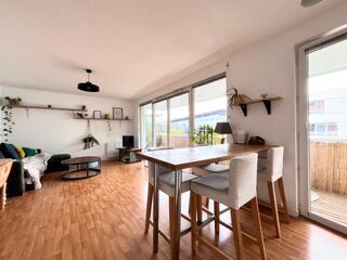Vente Appartement T3 lumineux avec balcon et parking - Ravezies Bordeaux