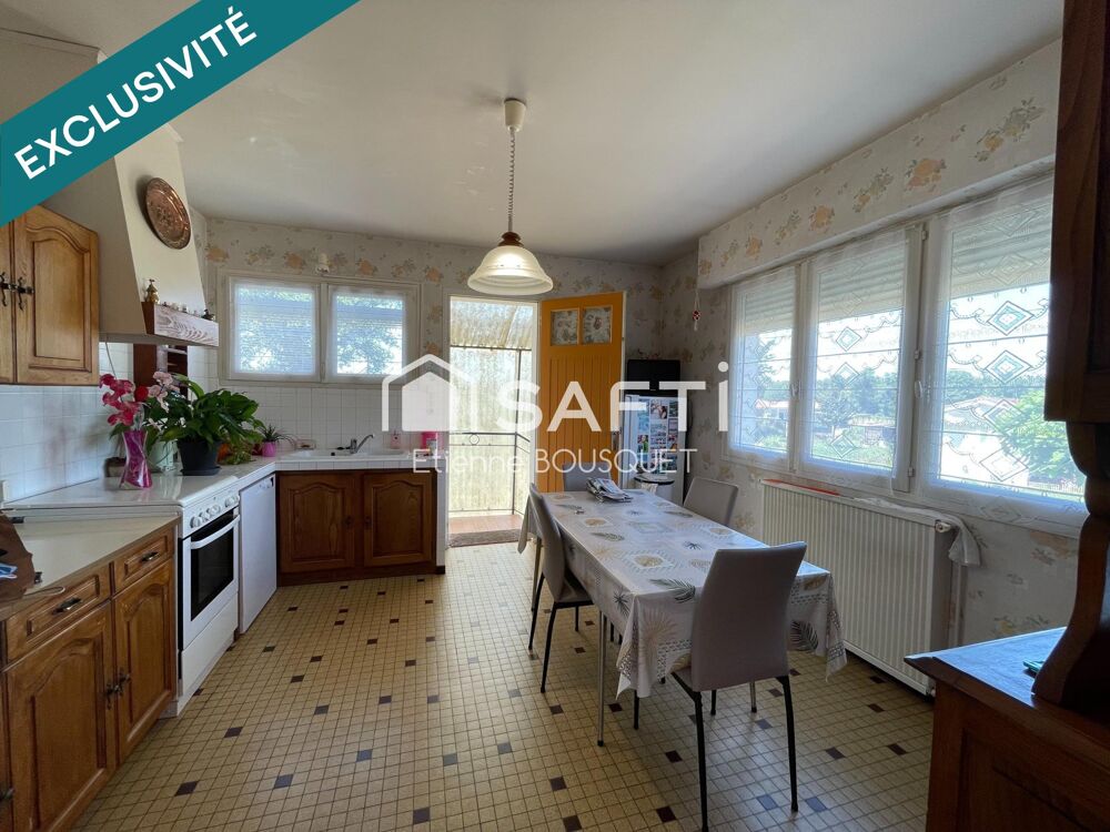Vente Maison SAINT-PIERRE-DU-MONT – UNE ADRESSE RECHERCHÉE, UN BIEN RARE ! Saint-pierre-du-mont