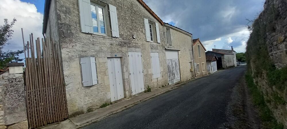 Vente Maison La maison est située a Neuvicq Le Chateau, Neuvicq-le-chateau