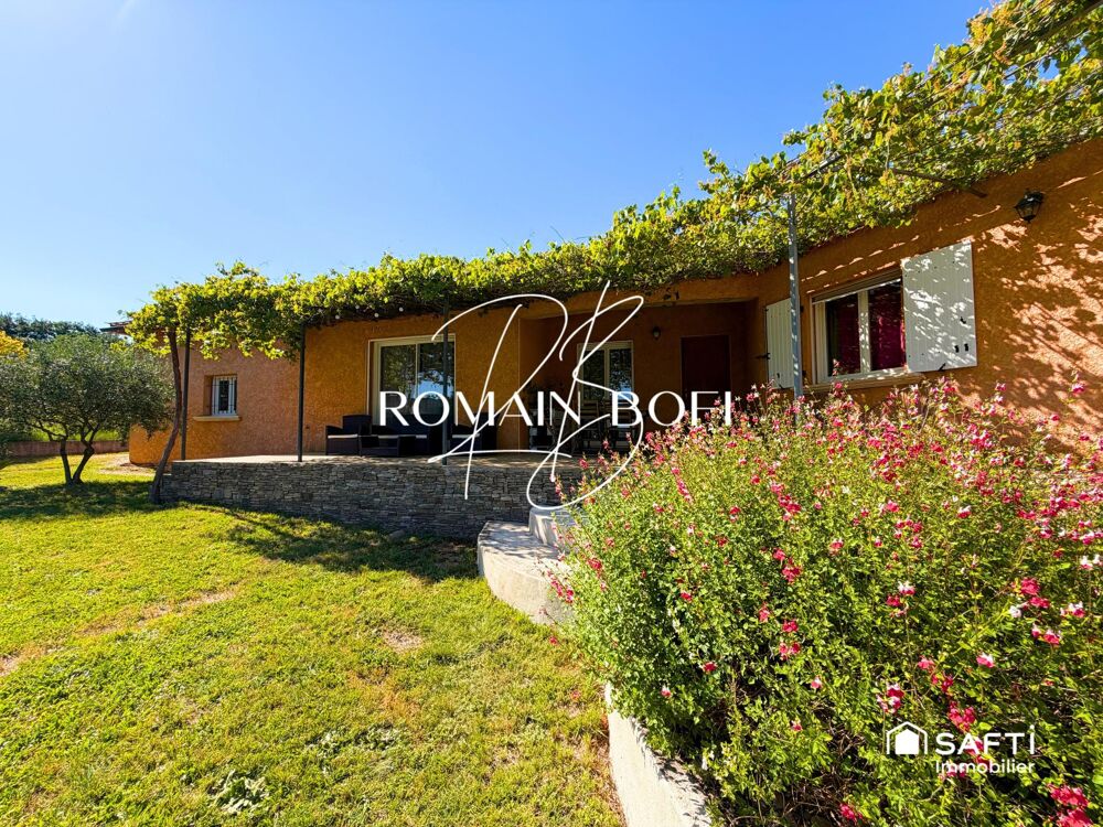 Maison 5 pièces de 130m2 sur 2480m2 de terrain avec piscine