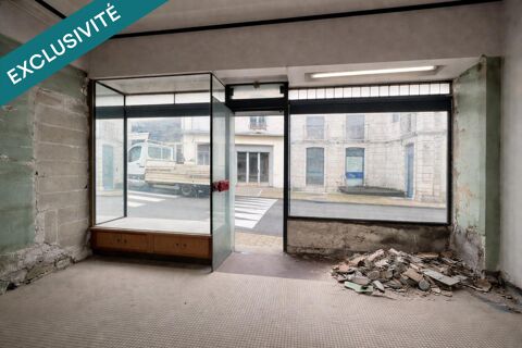   Local commercial de 44.85m² à rénover et aménager 