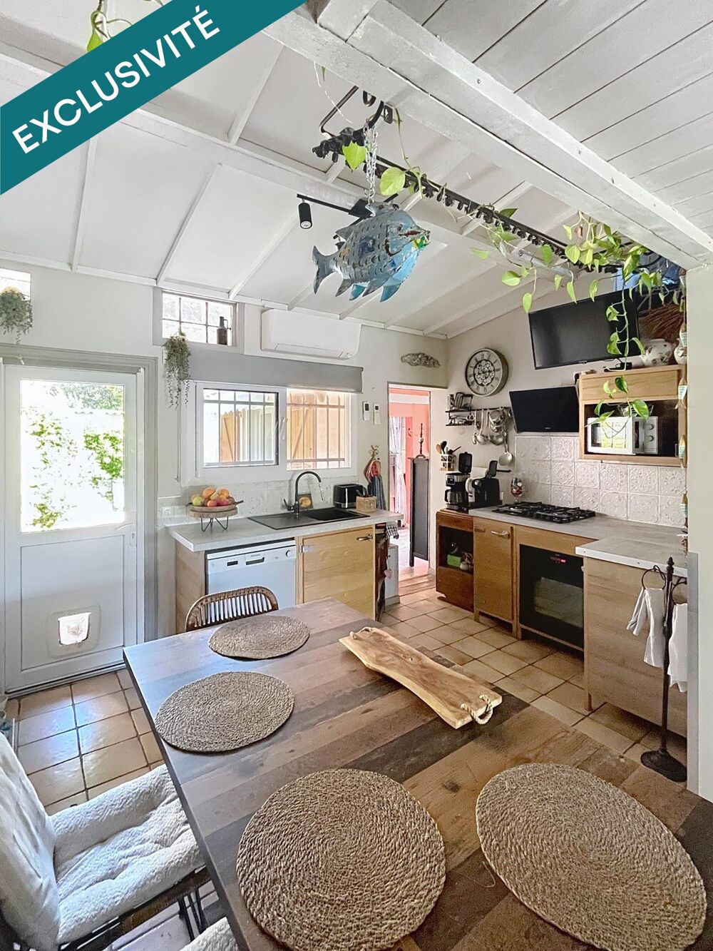 Maison, 52 m² + mezzanine, jardin clos, résidence avec Piscine et Tennis.