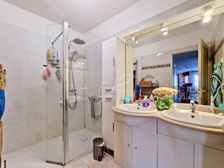 Appartement à vendre 3 pièces 77 m²