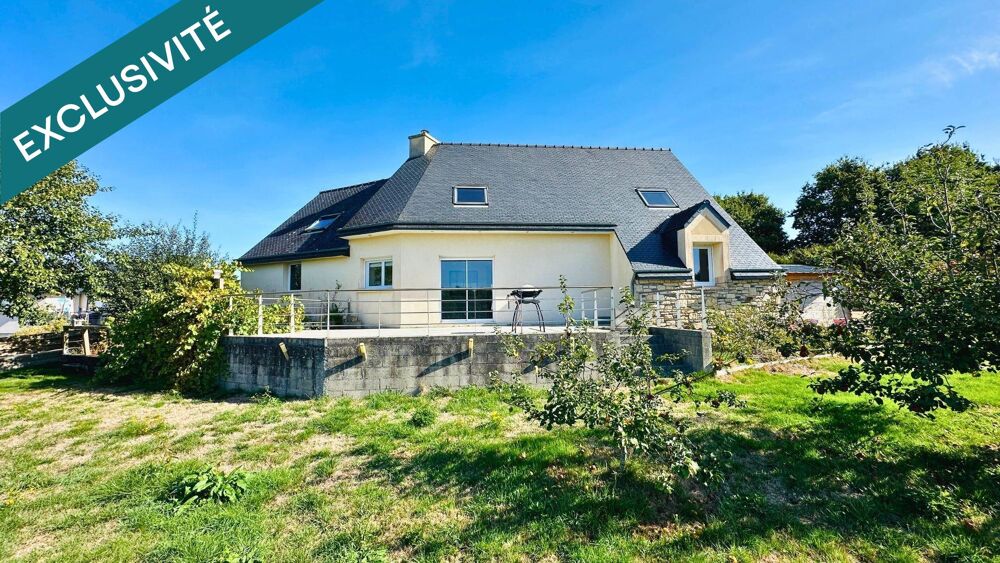 Belle maison contemporaine avec vue dominante