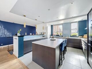  Maison à vendre 8 pièces 284 m²