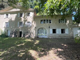  Maison à vendre 10 pièces 297 m²
