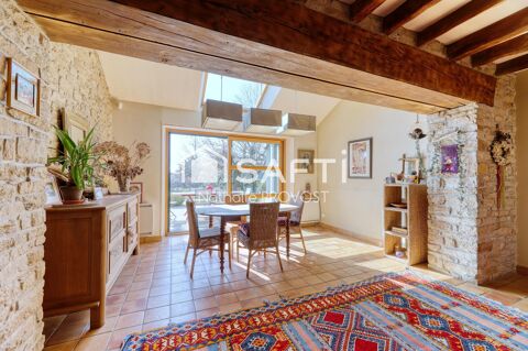   Vie de plain pied Maison - 8 pi�ce(s) - 212 m�