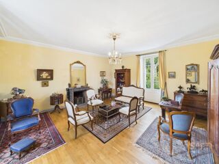  Maison  vendre 8 pices 151 m