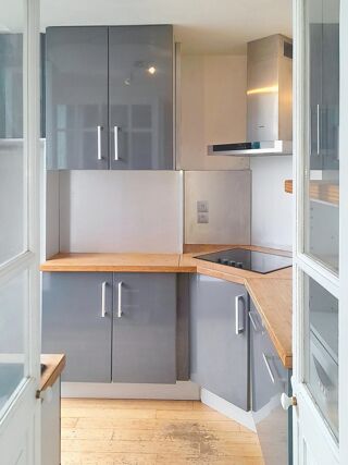  Appartement � vendre 5 pi�ces 151 m�