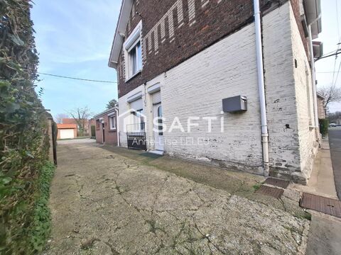   Maison semi individuelle avec passage c�t�, garage et jardin Maison - 4 pi�ce(s) - 80 m�