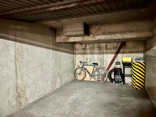  Parking / Garage � vendre 15 m�