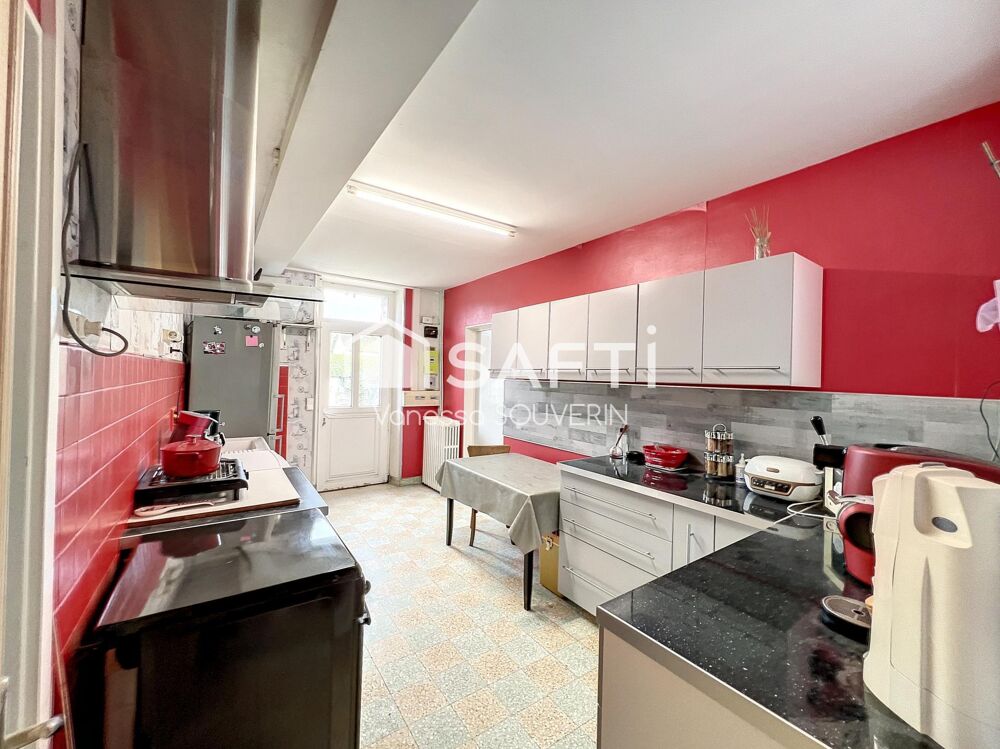 Vente Maison Longère avec vastes dépendances sur 1180 m2 clos Bray-sur-seine