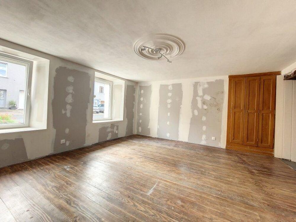 Maison 114 m2 avec cave, grenier, 4 chambres