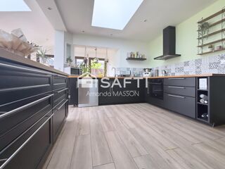  Maison à vendre 8 pièces 222 m²