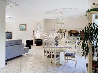  Maison à vendre 8 pièces 225 m²