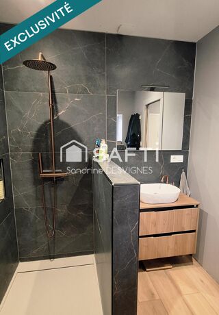  Maison � vendre 7 pi�ces 230 m�