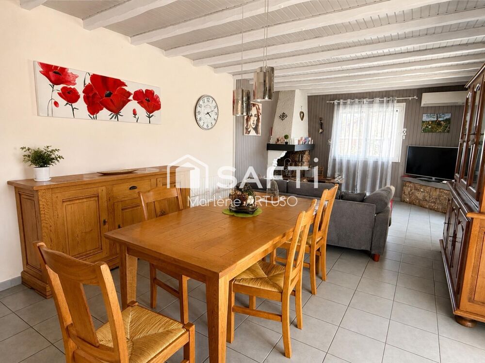 Vente Maison VERNIOLLE Maison 130 m²  3 chambres  Piscine + Maison T2 de 45 m² Verniolle