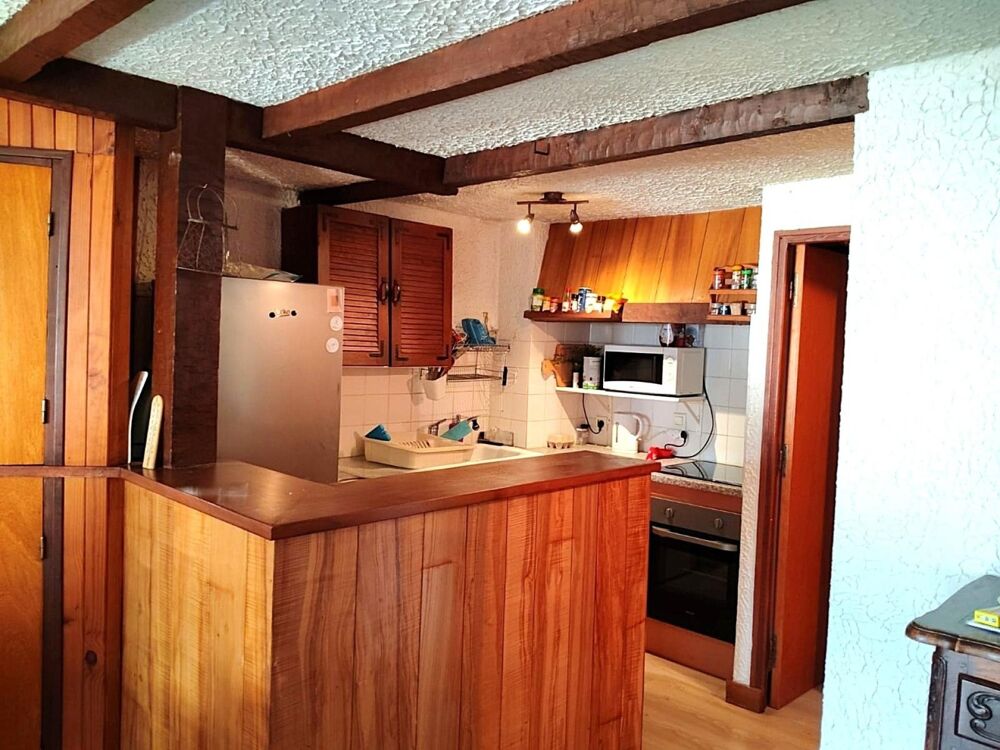 Vente Appartement Appartement T3 de 52,50 m² au cœur de Guillestre – Charme, emplacement et potentiel Guillestre