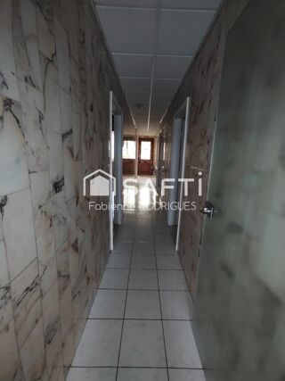  Immeuble � vendre 250 m�