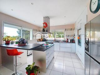  Maison � vendre 10 pi�ces 224 m�