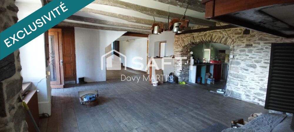 Vente Maison Corps de ferme avec une habitation de 165 m², sa grange et ses dépendances. Ledergues