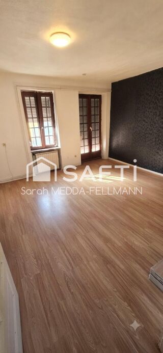  Immeuble à vendre 179 m²
