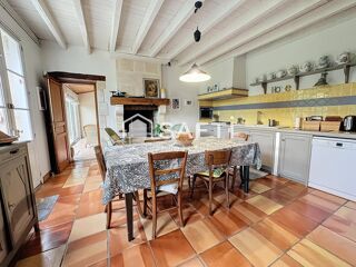  Maison � vendre 8 pi�ces 225 m�