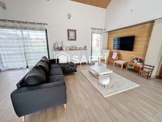  Maison  vendre 7 pices 184 m