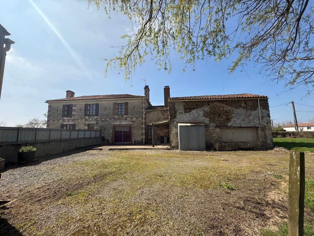 Ensemble immobilier à rénover, idéal investisseur