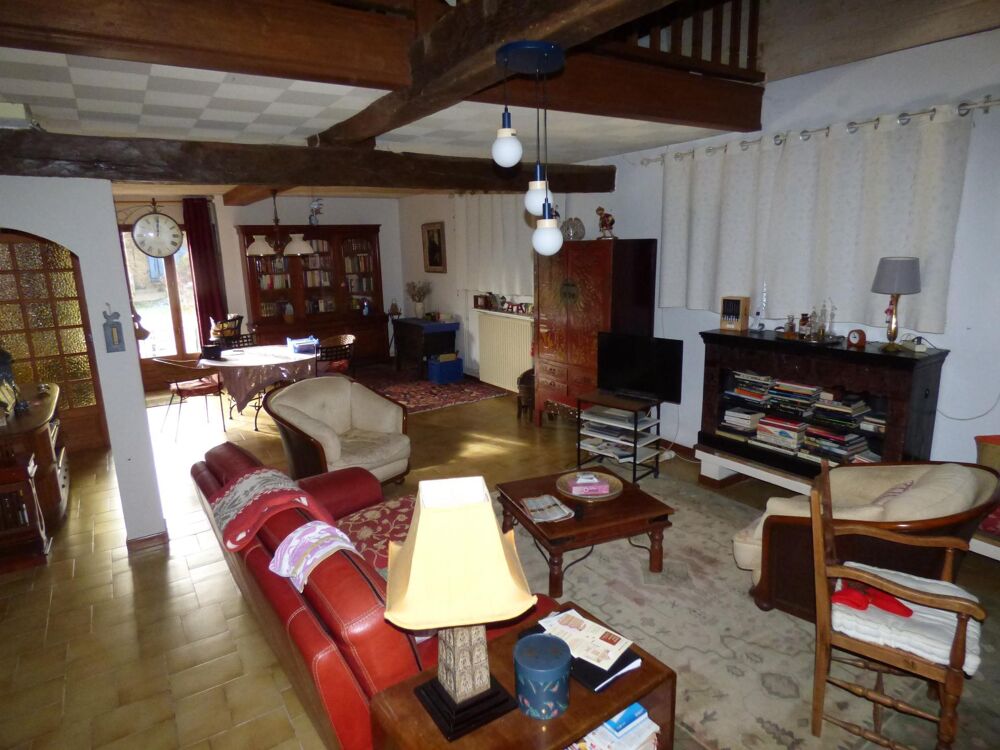Vente Maison Maison avec appartement 255 m², 4 chambres, piscine, garage Soublecause