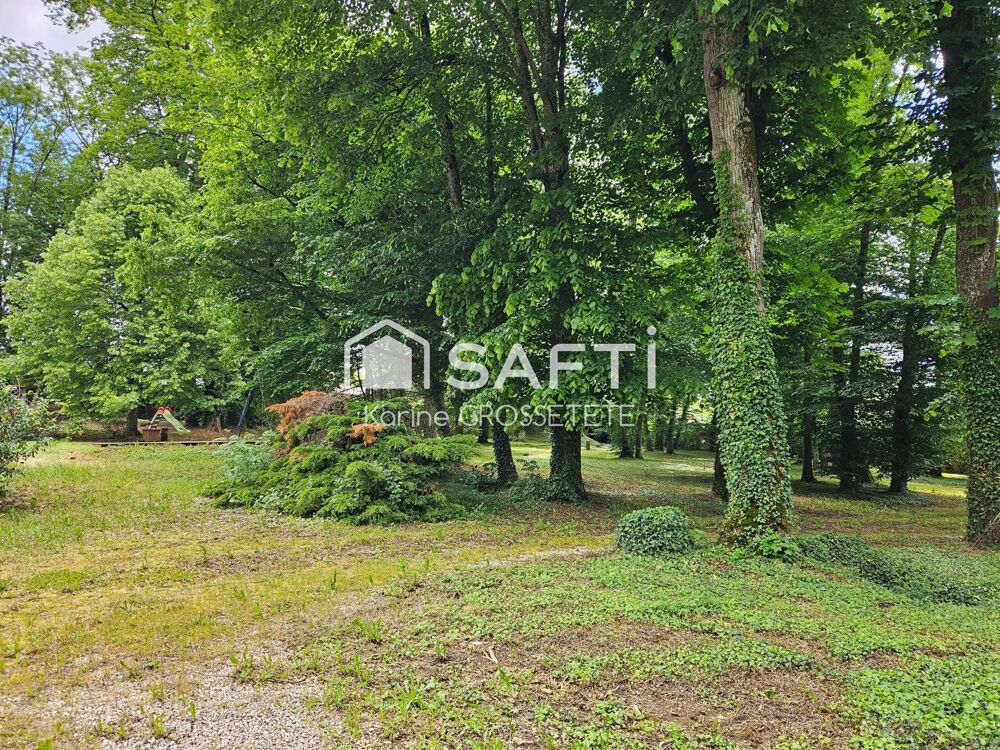 Maison de 210m² sur 4 400m² de terrain