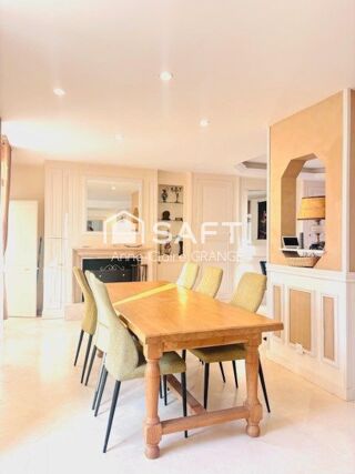  Maison à vendre 12 pièces 221 m²