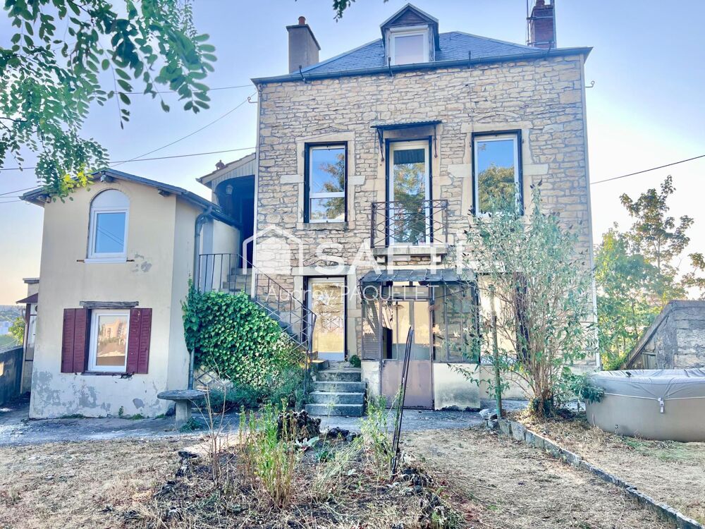 Maison de ville atypique avec toit terrasse