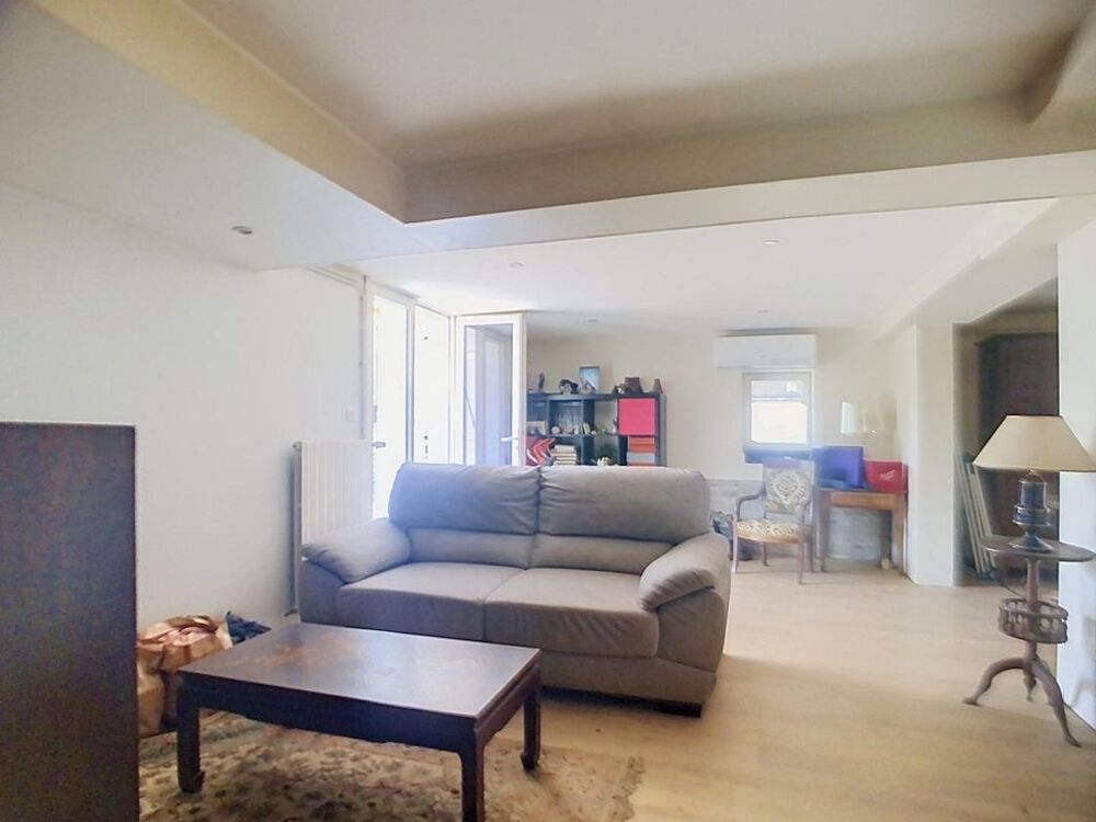 Vente Maison Cette maison ne cherche pas à ressembler aux autres. Auch