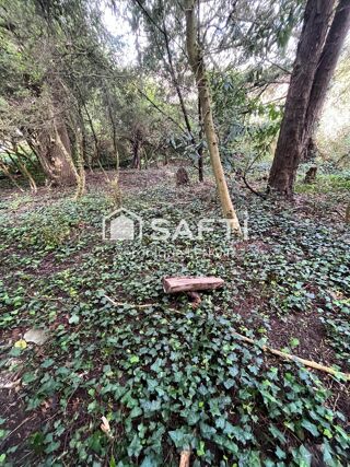  Terrain  vendre 700 m