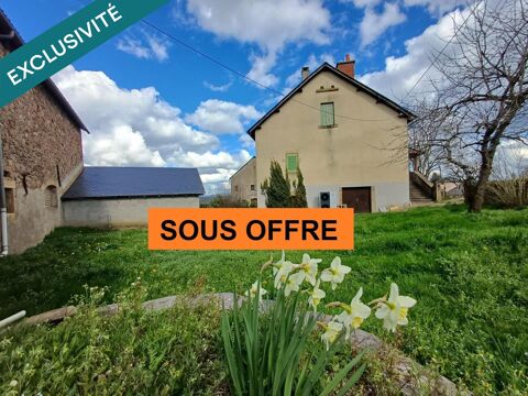   Située sur les hauteurs de Compolibat dans un petit hameau 5km de Lanuéjouls, 20mn de Villefranche de Rouergue et 40mn des porte Maison - 5 pièce(s) - 110 m²