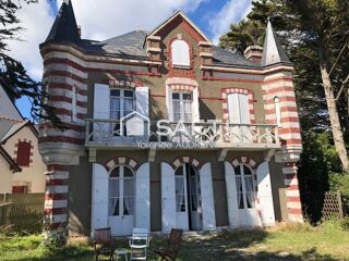  Maison à vendre 11 pièces 215 m²