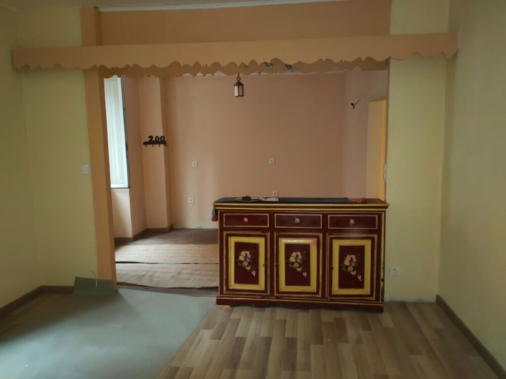 Vente Appartement Appartement F2 rnov au cur de centre ville de SALINS LES BAINS Salins-les-bains