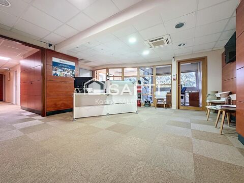   Local professionnel de 450 m2 avec parking à Toulouse 