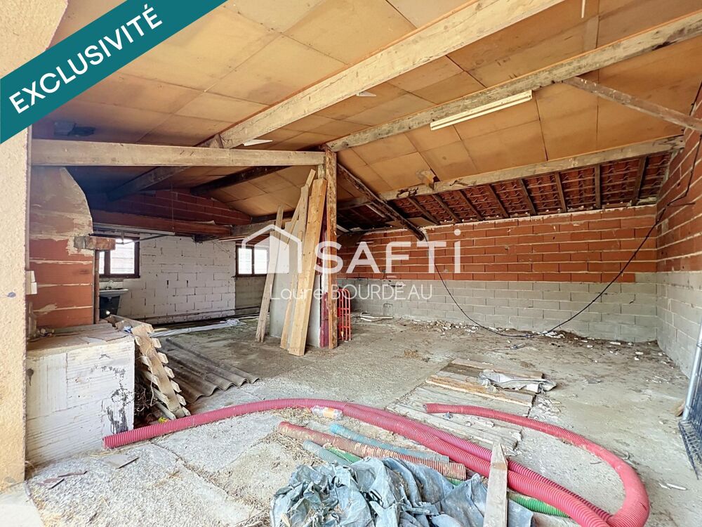 Vente Maison Beau potentiel de transformation - Bâtiment / Garage de 125 m² sur parcelle de 493m2  - BOULOC Saint-jory