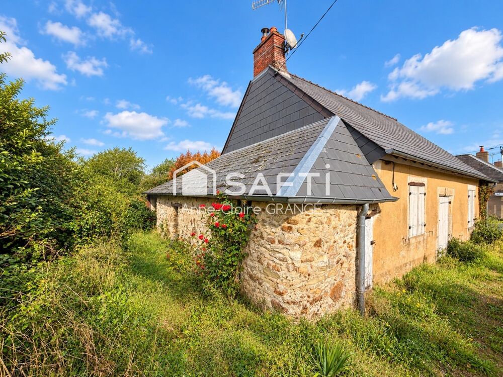 Vente Maison MAISON À RÉNOVER ENTIÈREMENT – ENVIRON 50 M² – TERRAIN CLOS D'ENVIRON 1 100 M² – PARENNES Parennes