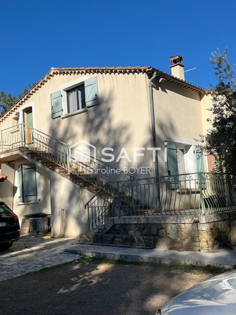   Grande maison Maison - 8 pi�ce(s) - 205 m�