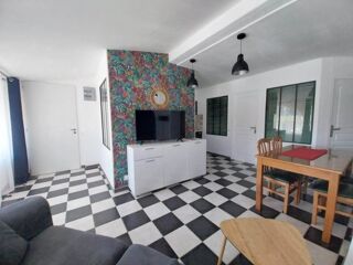  Immeuble à vendre 2100 m²