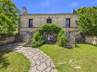 Maison à vendre 9 pièces 275 m²