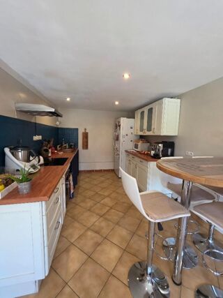  Maison à vendre 9 pièces 230 m²