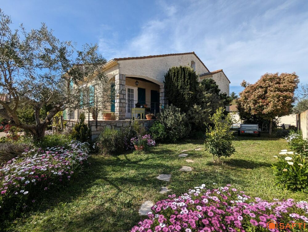 Prix exceptionnel pour cette maison avec piscine et studio