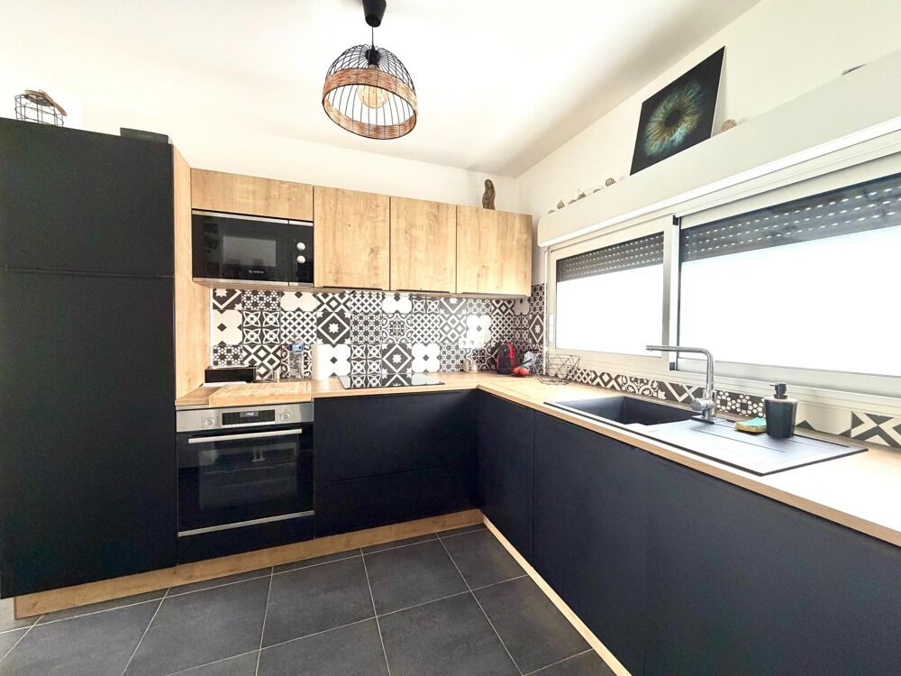 Vente Maison Maison individuelle 99m², 4 ch, jardin et garage Roncq